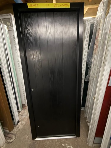Showroom front door black - showroom,