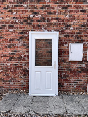 425 upvc pvc - £425, door