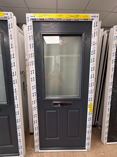 New anthracite grey composite - anthracite,