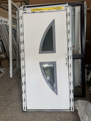 New modern composite - new,